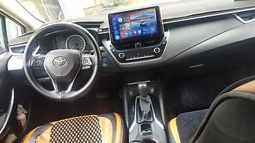 тайота в: Toyota Corolla: 2019 г., 1.8 л, Автомат, Бензин, Универсал — 7