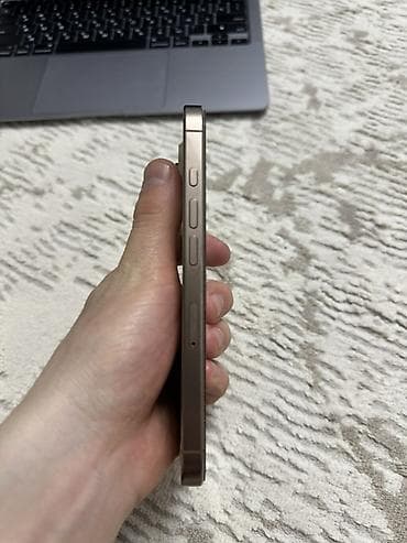 galaxy z fold: IPhone 16 Pro, Б/у, 256 ГБ, Защитное стекло — 6