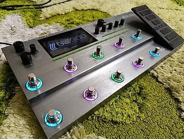 красный страитель: Продам гитарный процессор Mooer GE 300. В отличном состоянии. В него — 3