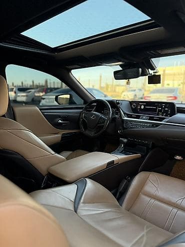продаю lexus rx 300: Lexus ES: 2019 г., 2.5 л, Автомат, Гибрид, Седан — 8