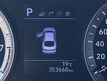 матиз багажника: Hyundai Grandeur: 2017 г., 3 л, Автомат, Газ, Седан — 8
