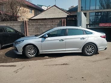 Hyundai Sonata: 2019 г., Седан