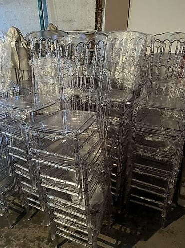 подвисное кресло: Пластиковый стул — 3