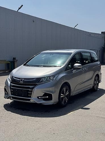 Honda Odyssey: 2020 г., 2 л, Автомат, Гибрид, Минивэн
