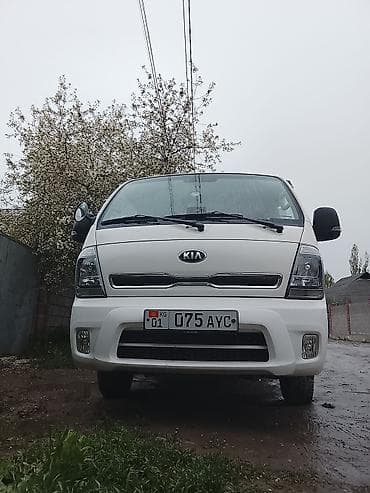 Kia BONGO: 2020 г., 2.4 л, Газ, Фургон