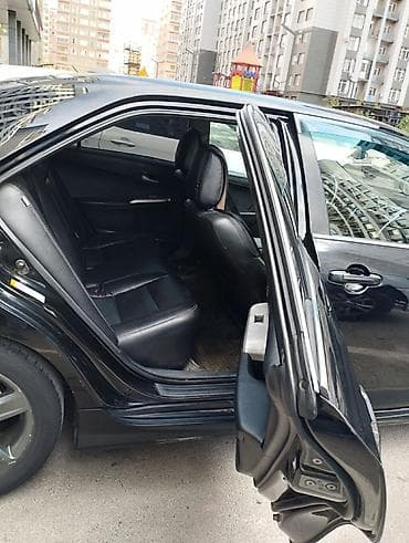 задние фары: Toyota Camry: 2014 г., 2.5 л, Автомат, Бензин, Седан — 6
