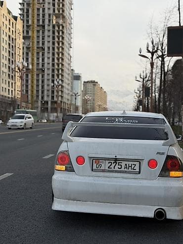 mark2 100: Toyota Altezza: 2000 г., 2.5 л, Автомат, Бензин, Седан — 2