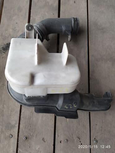 стенд для чистки дизельных форсунок: Mazda 323, Бачок резонаторный, Мазда 323 Бочок резонатор Авторазбор — 1