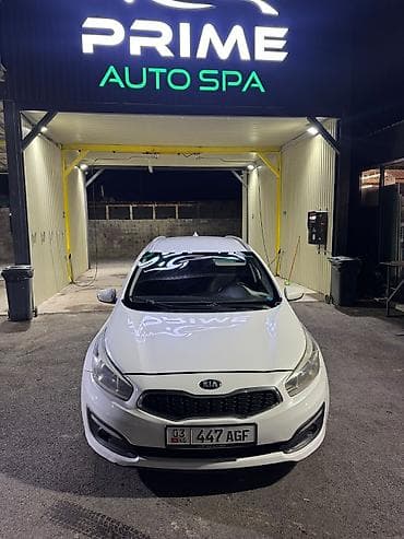 sportage 2018: Kia Ceed: 2017 г., 1.6 л, Автомат, Бензин, Универсал — 2
