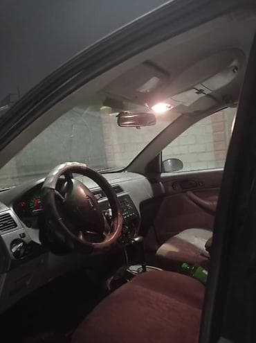 фокус: Ford Focus: 2005 г., 1.8 л, Автомат, Бензин, Седан — 4
