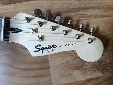 форма валейболный: Электрогитара Squier by Fender Bullet Strat (Stratocaster) - — 4