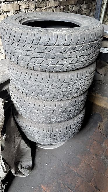 r15 100: Шины 265 / 65 / R 17, Всесезонная, Б/у, Комплект, Внедорожные (АТ/МТ), Китай, Maxxis — 6