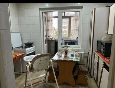 продается квартира золотой квадрат: 2 комнаты, 80 м², 106 серия улучшенная, 6 этаж, Евроремонт — 5