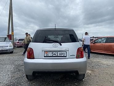 Унаа сатуу: Toyota Ist: 2003 г., 1.3 л, Автомат, Бензин, Хетчбек — 4