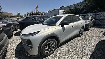 geely e5: Changan Qiyuan Q05: 2026 г., Автомат, Электромобиль, Кроссовер — 2