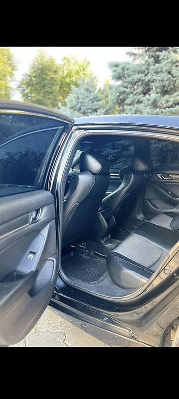 фара на жх: Honda Accord: 2018 г., 1.5 л, Автомат, Бензин, Седан — 4