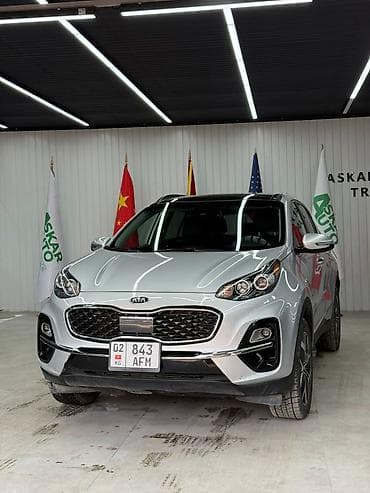 Kia Sportage: 2021 г., 2.4 л, Автомат, Бензин, Кроссовер