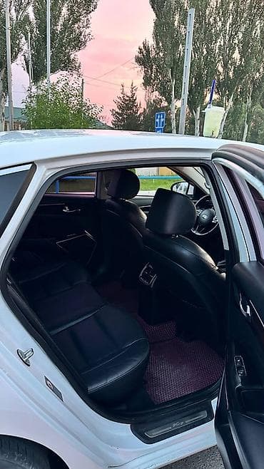 дизел движок: Kia K7: 2018 г., 3 л, Автомат, Газ, Седан — 9