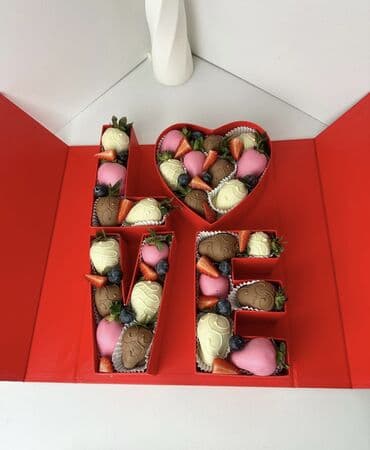 очищенный орех: Клубника в шоколаде | Ош 6 штук 500 сом 9 штук 765 сом 10 штук 800 — 1