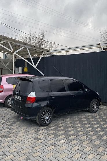 лабой: Honda Fit: 2002 г., 1.3 л, Автомат, Бензин, Седан — 1