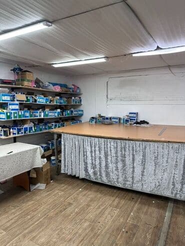 сдаю швейный цех с оборудованием: Жибек-Жолу Продается готовый швейный цех Площадь: 120м2 С — 2
