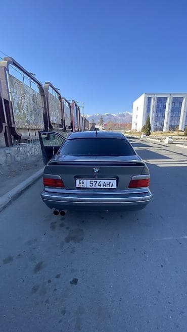 cr kai: BMW 3 series: 1995 г., 1.8 л — 3