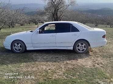 рага авто: Mercedes-Benz E-Class: 2026 г., Автомат, Бензин, Седан — 4