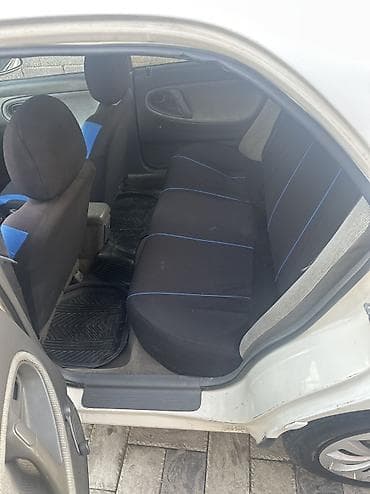 Унаа сатуу: Mazda 626: 1992 г., 1.8 л, Механика, Бензин, Седан — 2