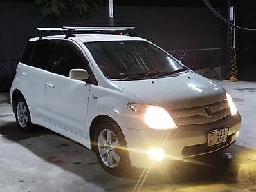 Продажа авто: Toyota Ist: 2002 г., 1.5 л, Автомат, Газ, Хэтчбэк — 2