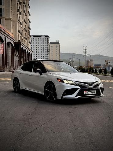 Продажа авто: Toyota Camry: 2020 г., 2.5 л, Автомат, Бензин, Седан — 1