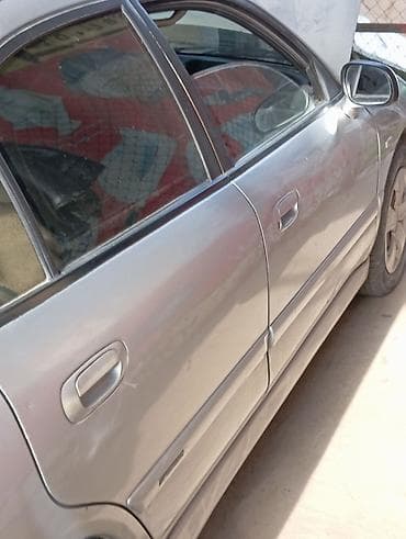 mitsubishi спейс стар: Mitsubishi Carisma: 2003 г., Механика — 2