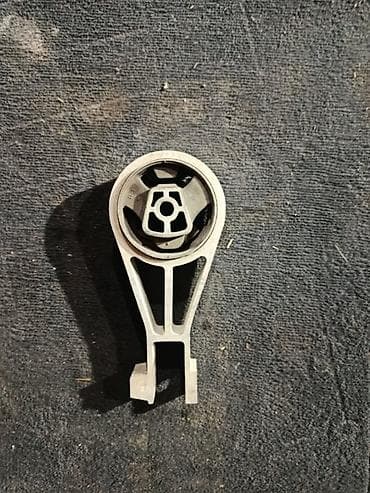 развальный рычаг: Подушка мотора Kia — 2