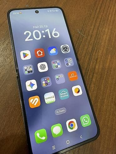xiao: Xiaomi Mix Flip 12/256 фиолетовый. Наклейки черные снаружи и внутри — 3