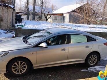 Hyundai Sonata: 2018 г., 2 л, Автомат, Газ, Седан — 9