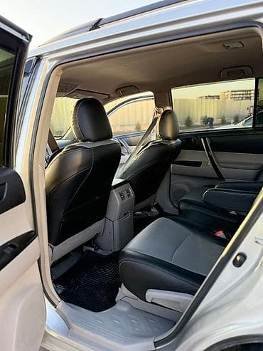 домкрат для джипа: Toyota Highlander: 2010 г., 3.5 л, Автомат, Газ, Внедорожник — 6