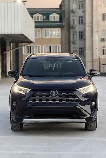 start: Toyota RAV4: 2019 г., 2.5 л, Автомат, Гибрид, Кроссовер — 7