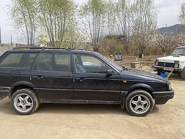 Volkswagen Passat: 1994 г., 1.8 л, Механика, Бензин, Универсал