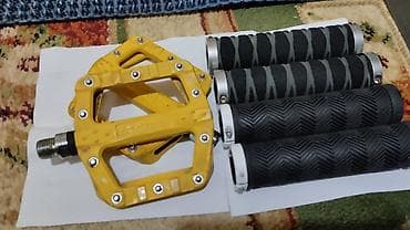 дешёвые велосипеды: 1. БУ педальки XLC (оригинал, Германия), на промах - 1500 сом. 2. БУ — 2