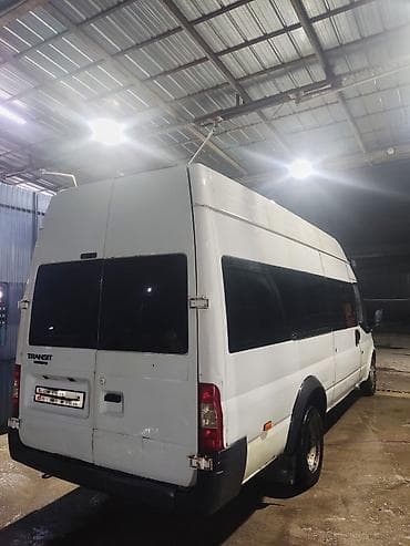 Ford Transit: 2008 г., 2.4 л, Механика, Дизель, Бус