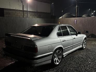 чехии: BMW 5 series: 1990 г., 2.5 л, Ручные, Бензин, Седан — 5