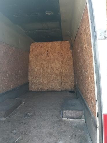 мата секыл: Жеңил жүк ташуучу унаа, Mercedes-Benz — 6