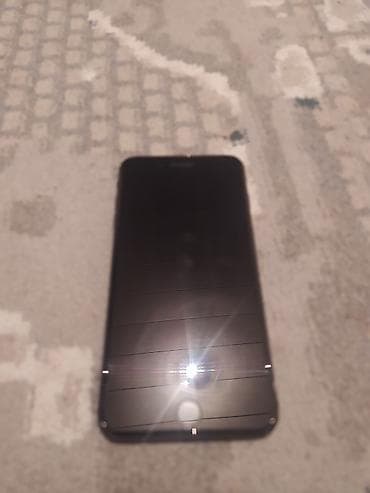 айклауде: IPhone 7 Plus, Б/у, 128 ГБ, Черный, Кабель, 100 % — 2
