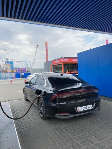 дом на обмен: Hyundai Grandeur: 2021 г., 3 л, Автомат, Газ, Седан — 4