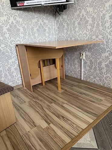 зал учун стол: Ашкана үстөлү жана отургуч, Колдонулган, Өзү алып кетүү — 5