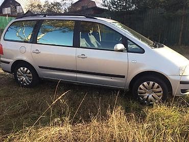 Volkswagen Sharan: 2001 г., 2 л, Механика, Бензин, Минивэн