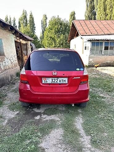 Honda Jazz: 2006 г., 1.4 л, Механика, Бензин, Хэтчбэк — 4