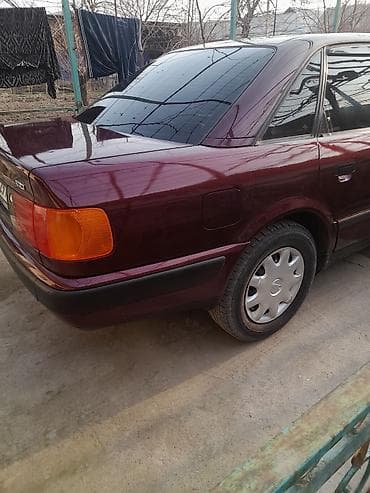 ключи ауди: Audi 100: 1991 г., 2 л, Механика, Бензин, Седан — 2