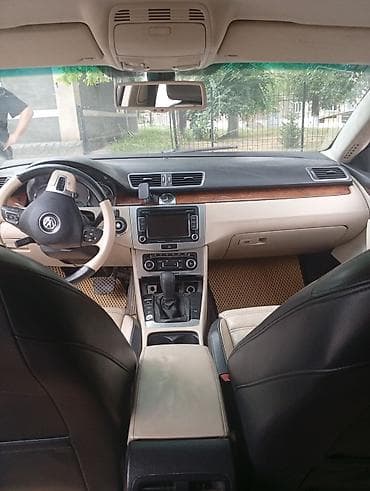 Volkswagen Passat CC: 2011 г., 2 л, Автомат, Бензин, Лифтбек