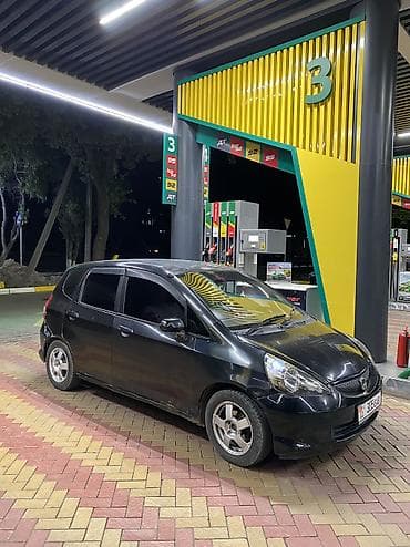 aida: Honda Fit: 2003 г., 1.3 л, Вариатор, Бензин, Хэтчбэк — 10