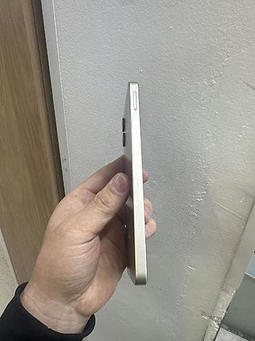 Техника и электроника: Samsung Galaxy A06, Б/у, 128 ГБ, цвет - Золотой, 2 SIM — 4